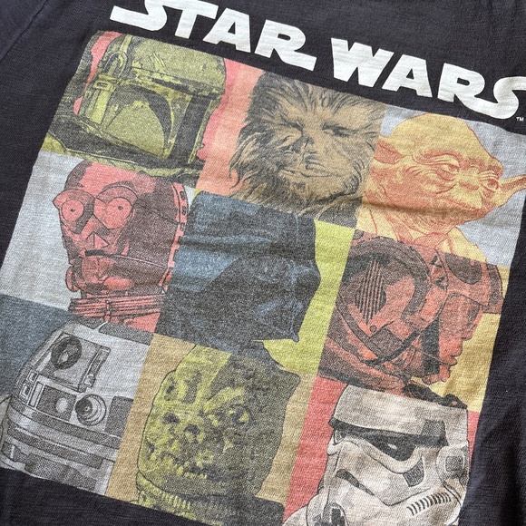 GAP STAR WARS tshirt - size boys XL - Picture 1 of 5
